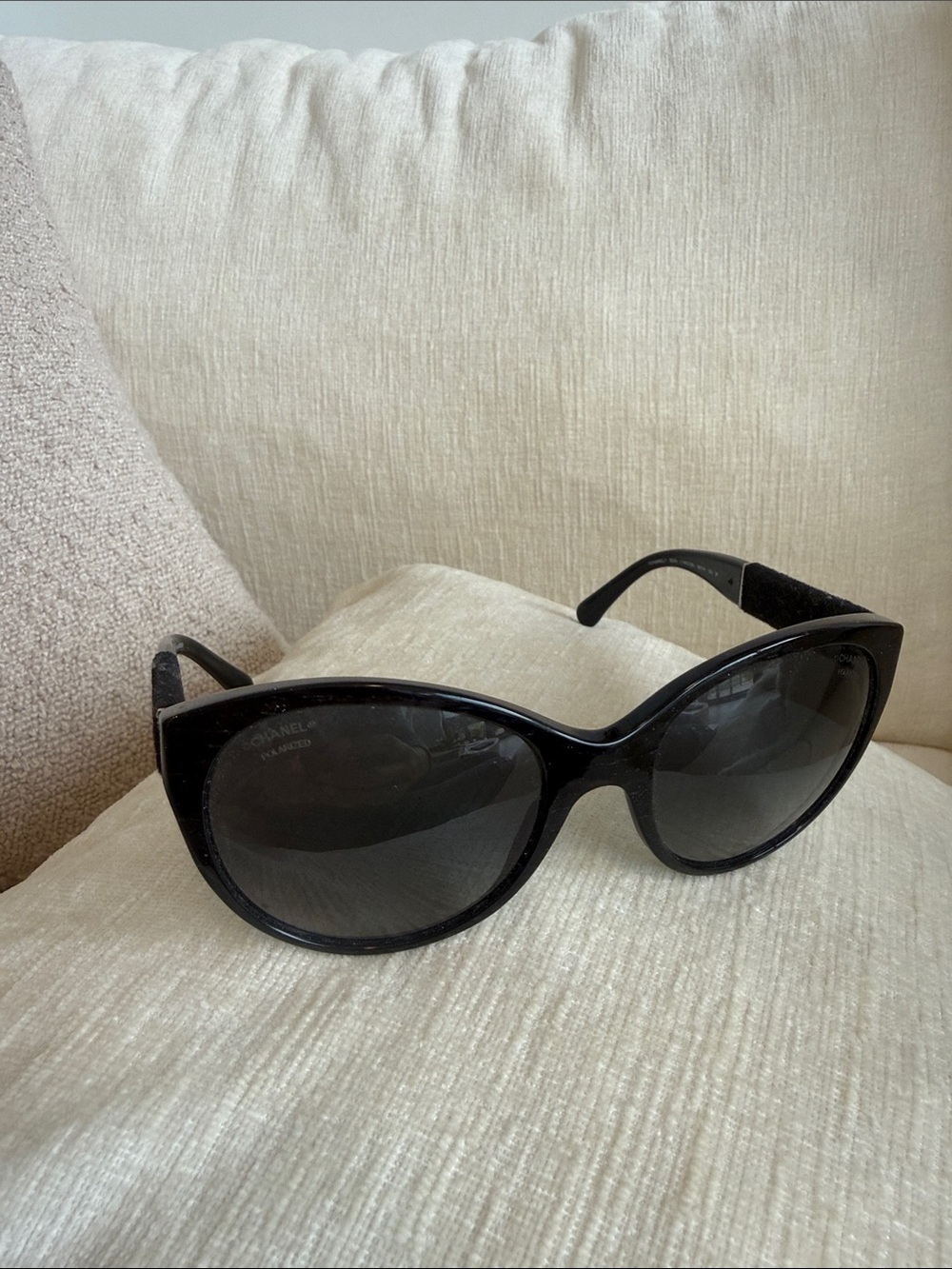 CHANEL Black Oversized Cat Eye Sunglasses